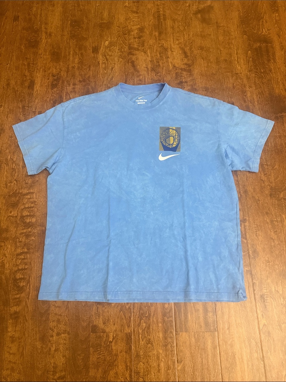 Nike Light Blue Short Sleeve Tee with Small Chest Graphic Size XXL